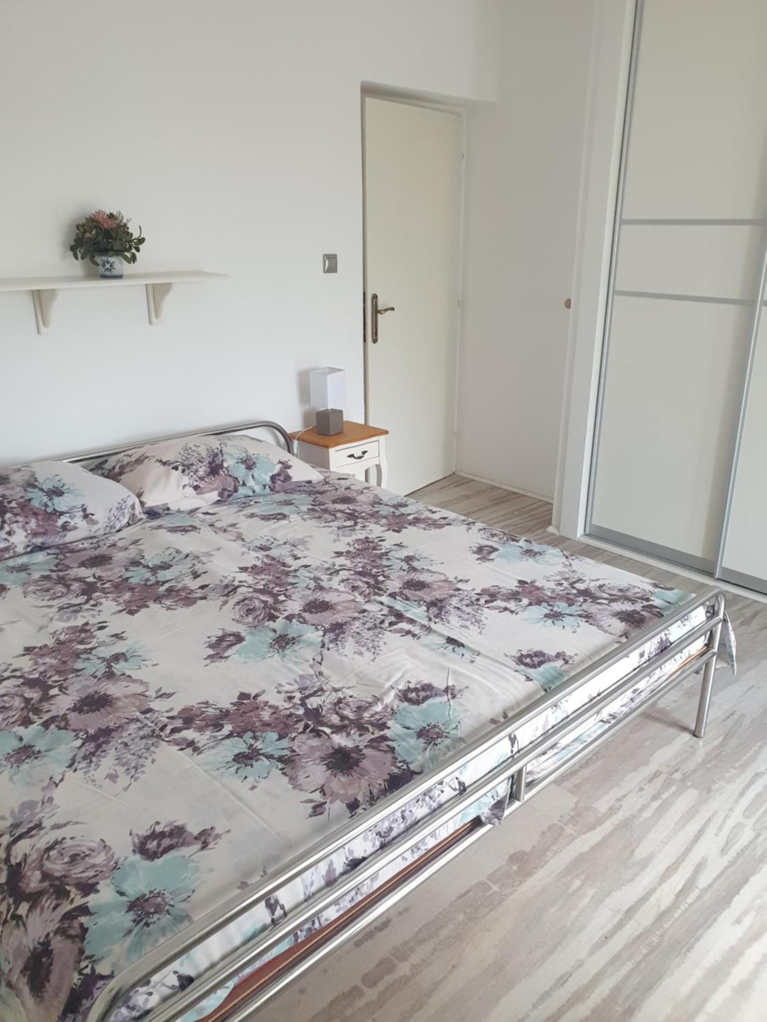 Apartman Pobuk Primosten Exterior photo